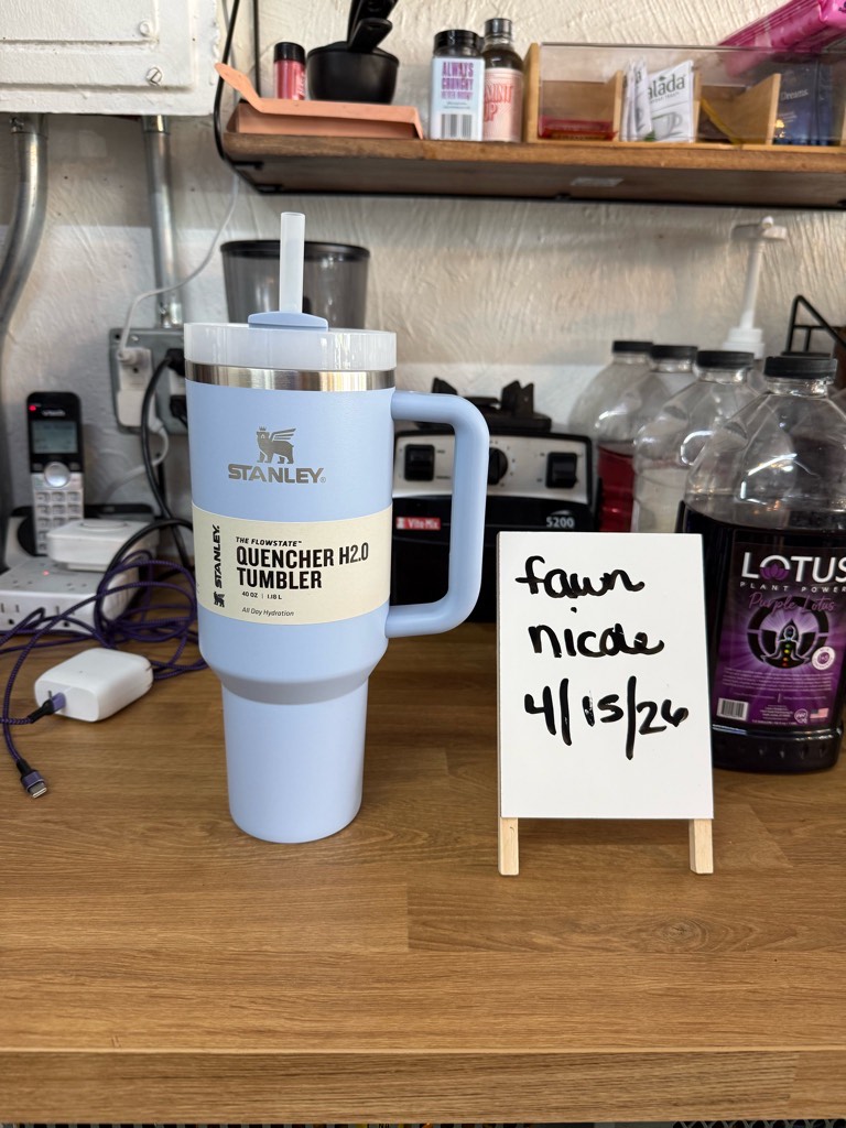 BNIB: Quencher 40oz I Heather